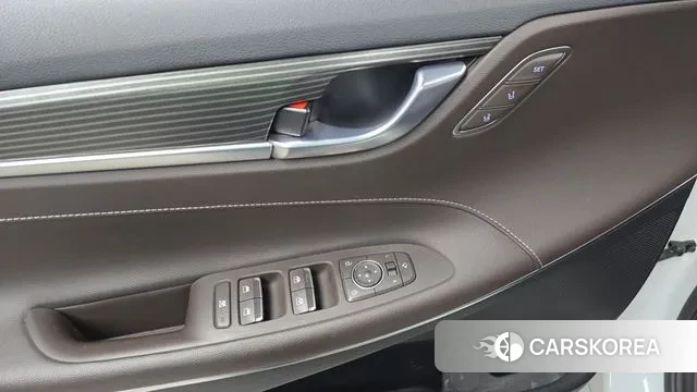 Hyundai Grandeur IG id 3636514 из Кореи 8