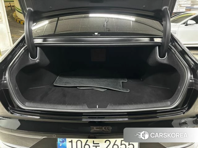 Hyundai Grandeur Hybrid (GN7) id 4408563 из Кореи 8