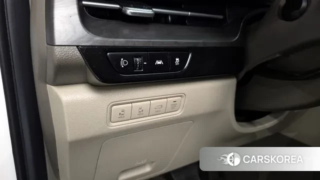 Kia Carnival 4th generation id 3702063 из Кореи 8