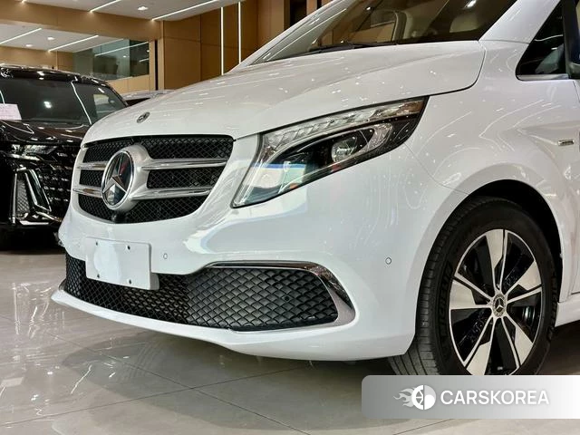 Mercedes-Benz V-class id 4273916 из Китая 8
