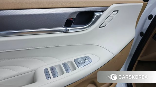 Hyundai The New Grandeur IG id 4350855 из Кореи 8