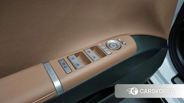 Hyundai Grandeur Hybrid (GN7) id 3883168 из Кореи 8