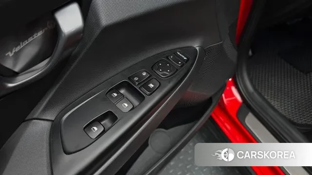 Hyundai Veloster (JS) id 3408099 из Кореи 8