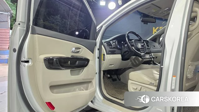 Kia The New Carnival id 4722516 из Кореи 8