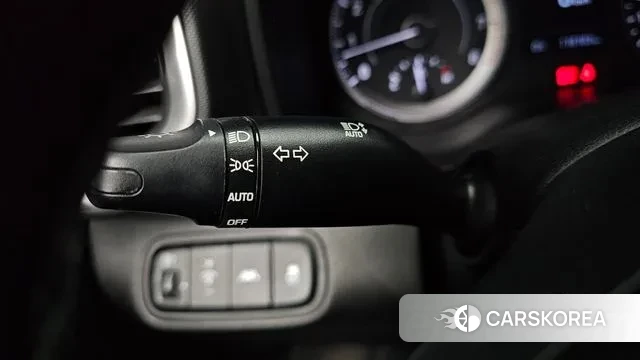 Hyundai Venue id 3546717 из Кореи 8