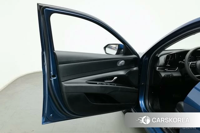 Hyundai Elantra id 4301366 из Китая 8
