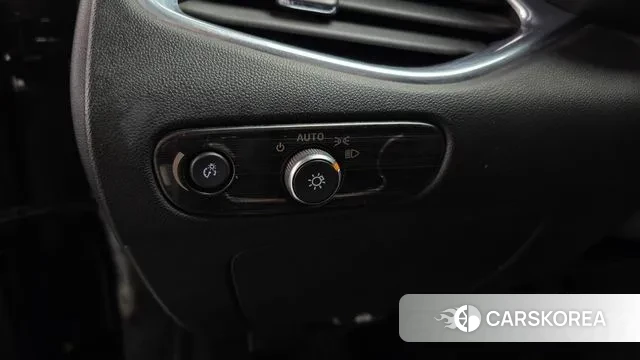 Chevrolet (GM Daewoo) The New Malibu id 3626943 из Кореи 8