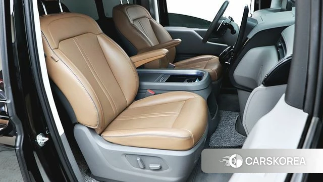 Hyundai Staria id 3817661 из Кореи 8