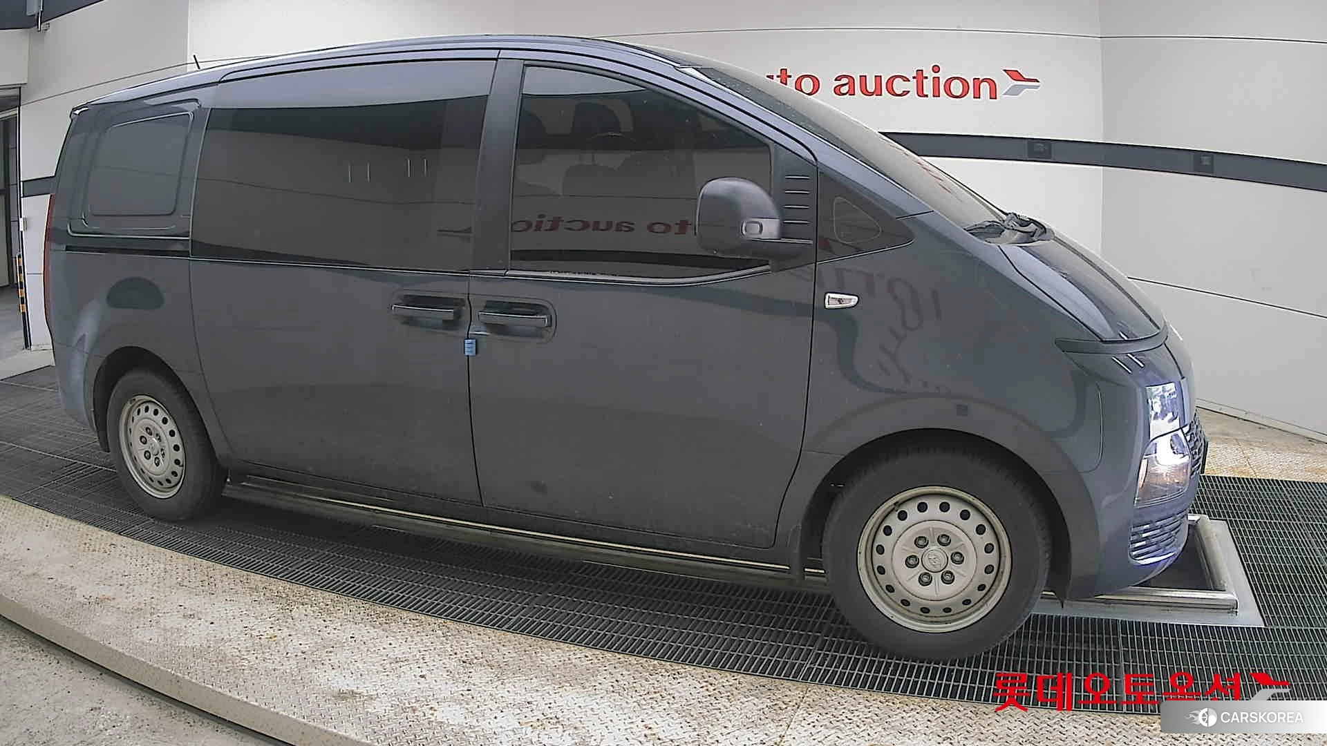 Hyundai Staria id 4289309 из Кореи 8