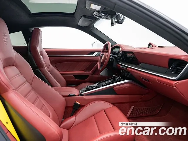 Porsche 911(992) id 2878737 из Кореи 8