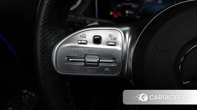 Mercedes-Benz GLA - Class H247 id 3626347 из Кореи 8