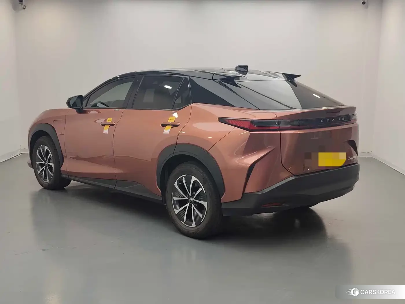 Lexus RZ id 4599753 из Китая 8