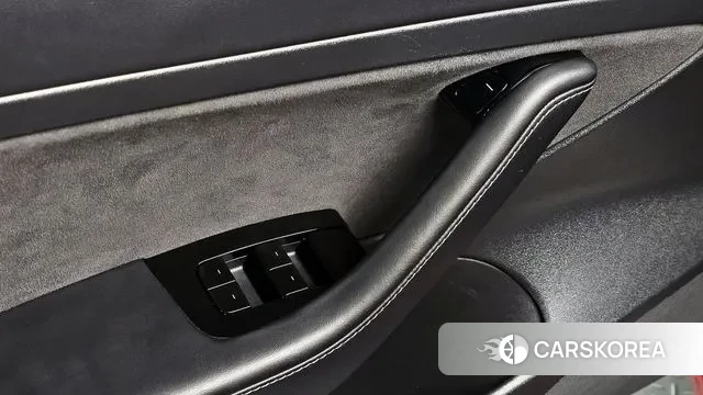 Tesla Model 3 id 3319028 из Кореи 8