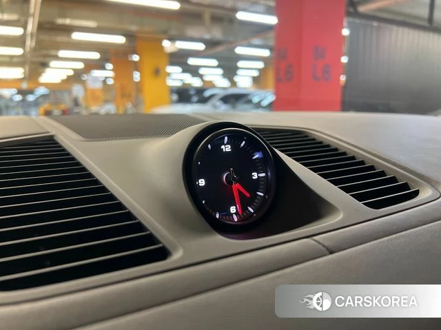 Porsche Cayenne (PO536) id 3838766 из Кореи 8