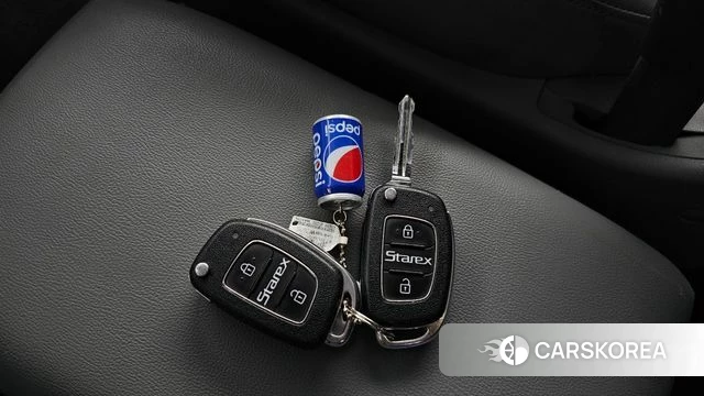 Hyundai The New Grand Starex id 4931193 из Кореи 8