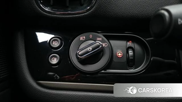 Mini Cooper Countryman id 4019222 из Кореи 8