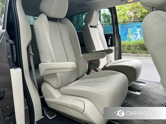 Buick GL8 id 4222271 из Китая 8