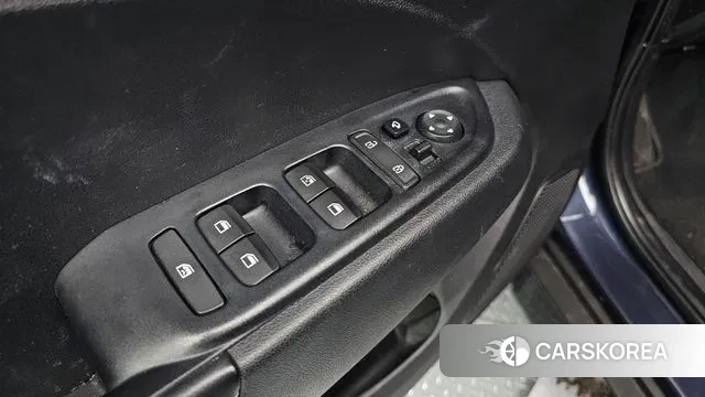 Hyundai Venue id 3306694 из Кореи 8