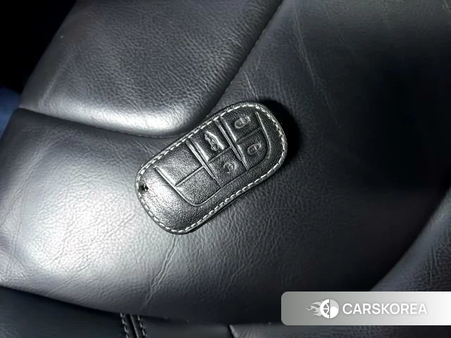 Jeep Free light id 4213019 из Китая 8