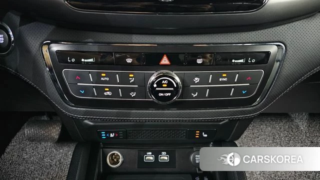 Ssangyong The New Rexton Sports Cannes id 4640949 из Кореи 8