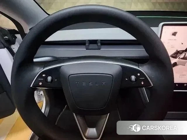 Tesla Model Y id 3499075 из Кореи 8