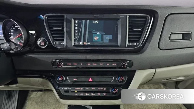 Kia All New Carnival id 3520637 из Кореи 8