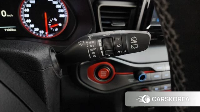 Hyundai Veloster (JS) id 3801737 из Кореи 8