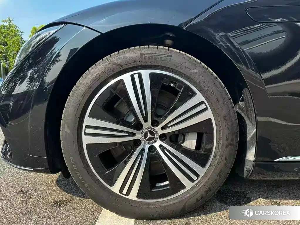 Mercedes-Benz EQE id 4680585 из Китая 8