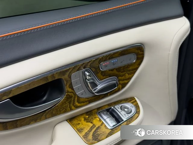 Mercedes-Benz V-class id 4329085 из Китая 8