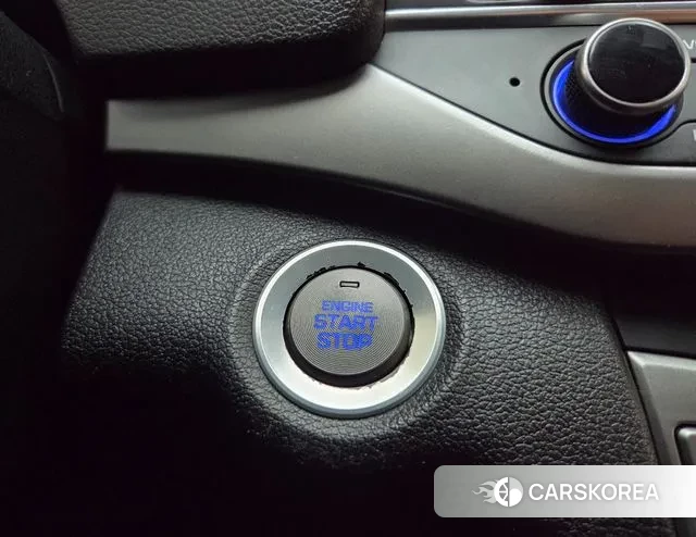 Hyundai Avante AD id 3761462 из Кореи 8