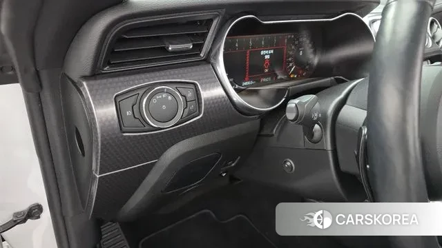 Ford Mustang id 3319080 из Кореи 8