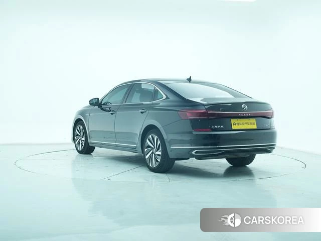 Volkswagen Passat id 4275897 из Китая 8