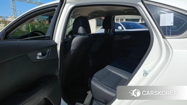 Kia Come New K3 id 3898621 из Кореи 8