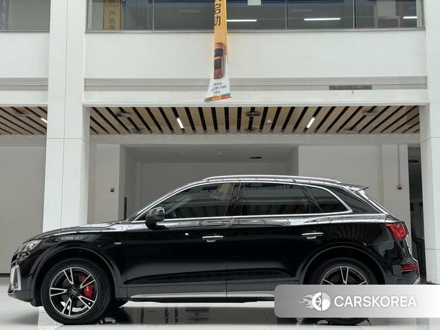 Audi Q5L id 4261317 из Китая 8