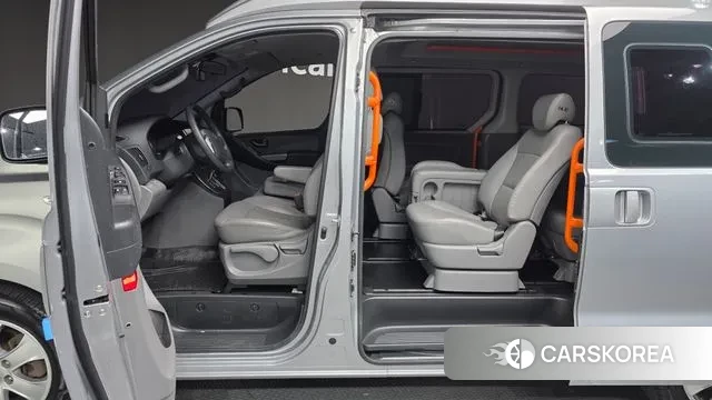 Hyundai The New Grand Starex id 3562974 из Кореи 8