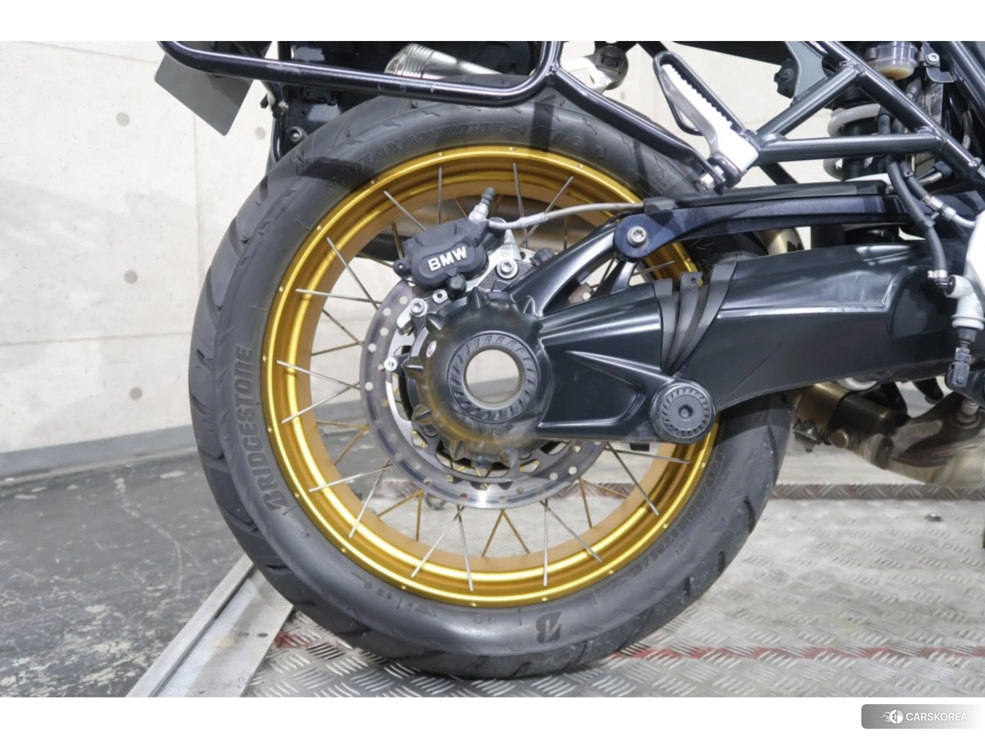 BMW R NINE T URBAN GS id 4379943 из Японии 8