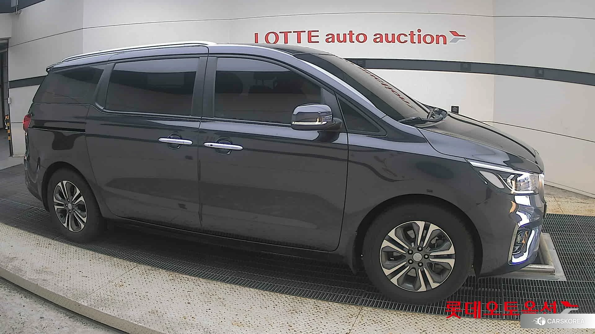 Kia Carnival id 4909248 из Кореи 8