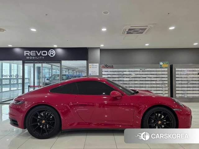 Porsche 911(992) id 3850984 из Кореи 8