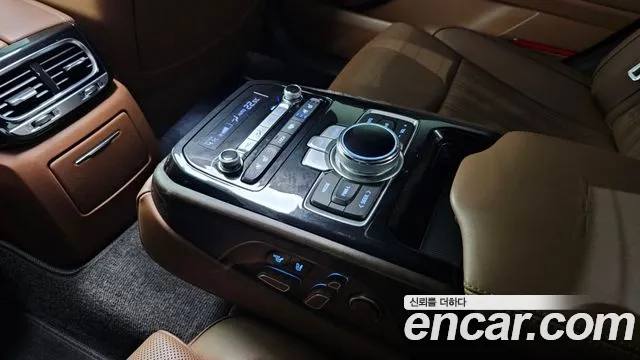 Genesis G90 id 2912799 из Кореи 8