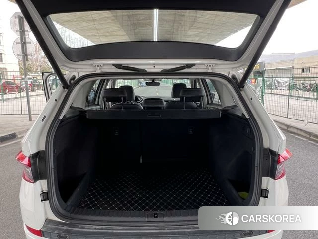 Skoda Kodiak id 4240667 из Китая 8