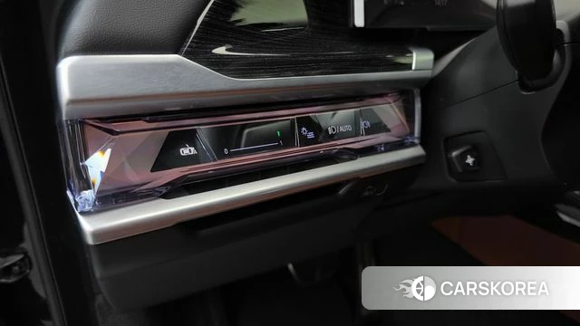 BMW 7 Series (G70) id 4719618 из Кореи 8