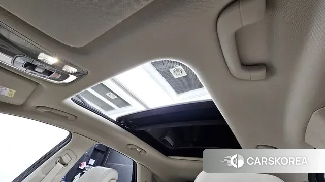 Genesis GV70 id 3727306 из Кореи 8