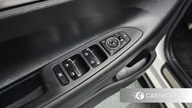 Hyundai Grandeur IG id 3072152 из Кореи 8