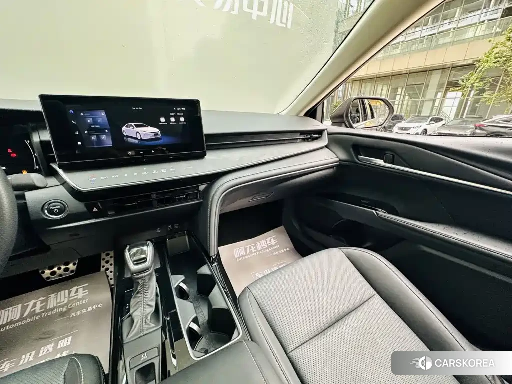 Toyota Camry id 4607194 из Китая 8