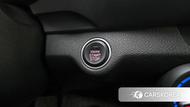 Kia Stonic id 4417128 из Кореи 8