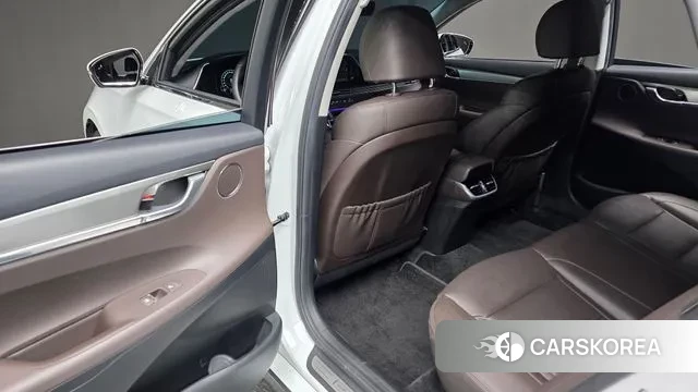 Hyundai The New Grandeur IG id 3383909 из Кореи 8