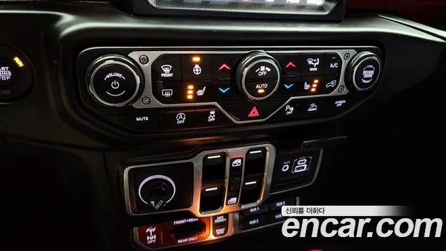 Jeep Gladiator (JT) id 2911060 из Кореи 8