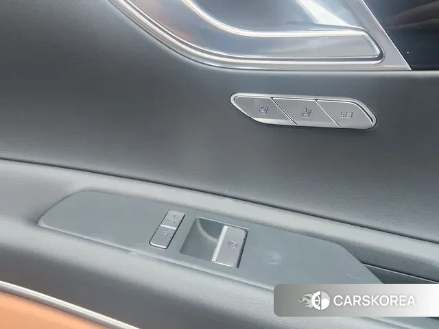 Genesis GV80 id 3472032 из Кореи 8