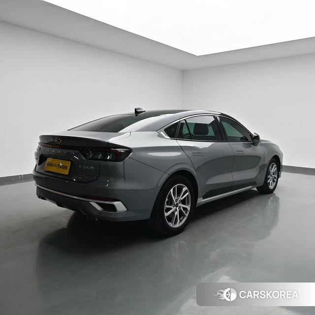 Ford Mondeo id 4212264 из Китая 8