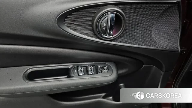 Mini Cooper D Clubman id 3484947 из Кореи 8